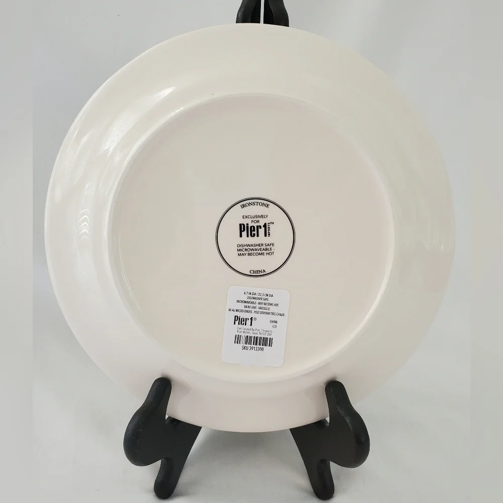 Vintage NOS Deadstock Pier 1 Ironstone 9.75 Inch Plate With Lemon Design